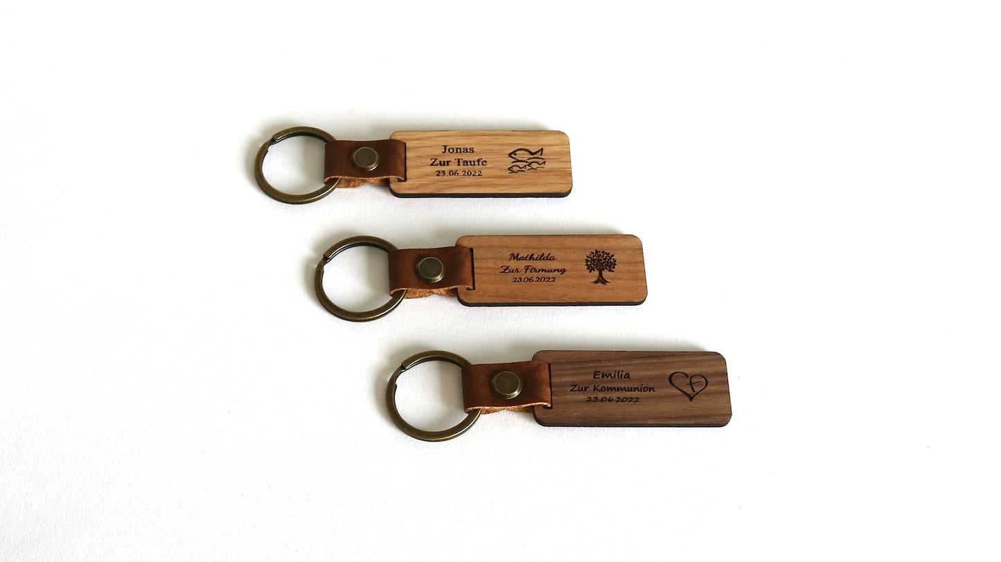 Personalisierter Schlüsselanhänger aus Holz