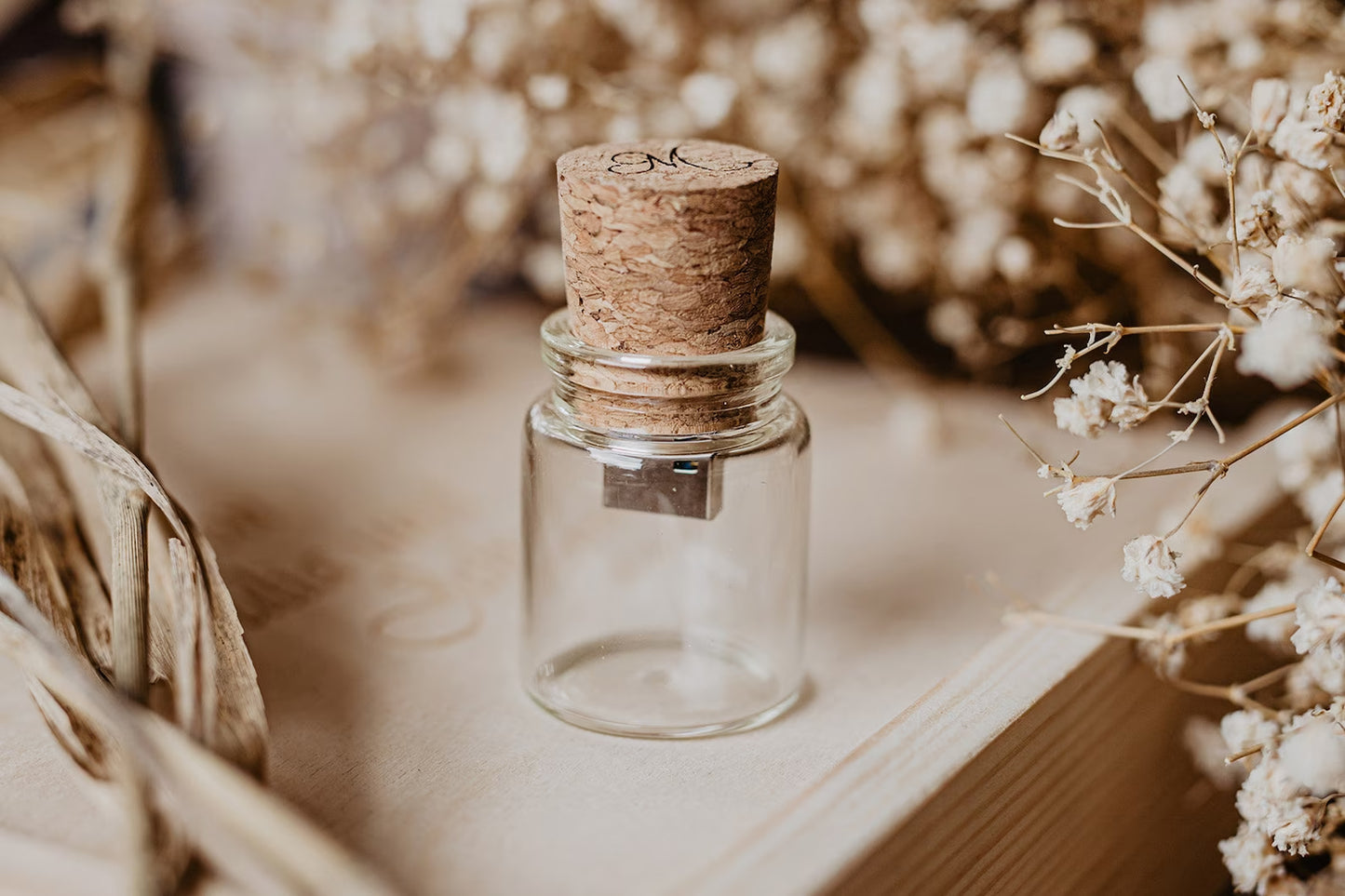 Personalisierter USB Stick als Korkzapfen mit Holzbox
