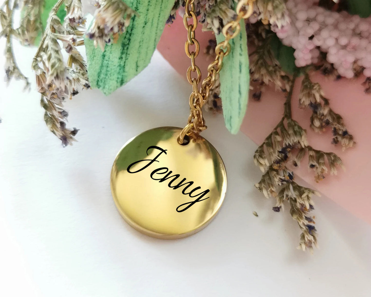 Personalisierte Kette mit Gravurplättchen