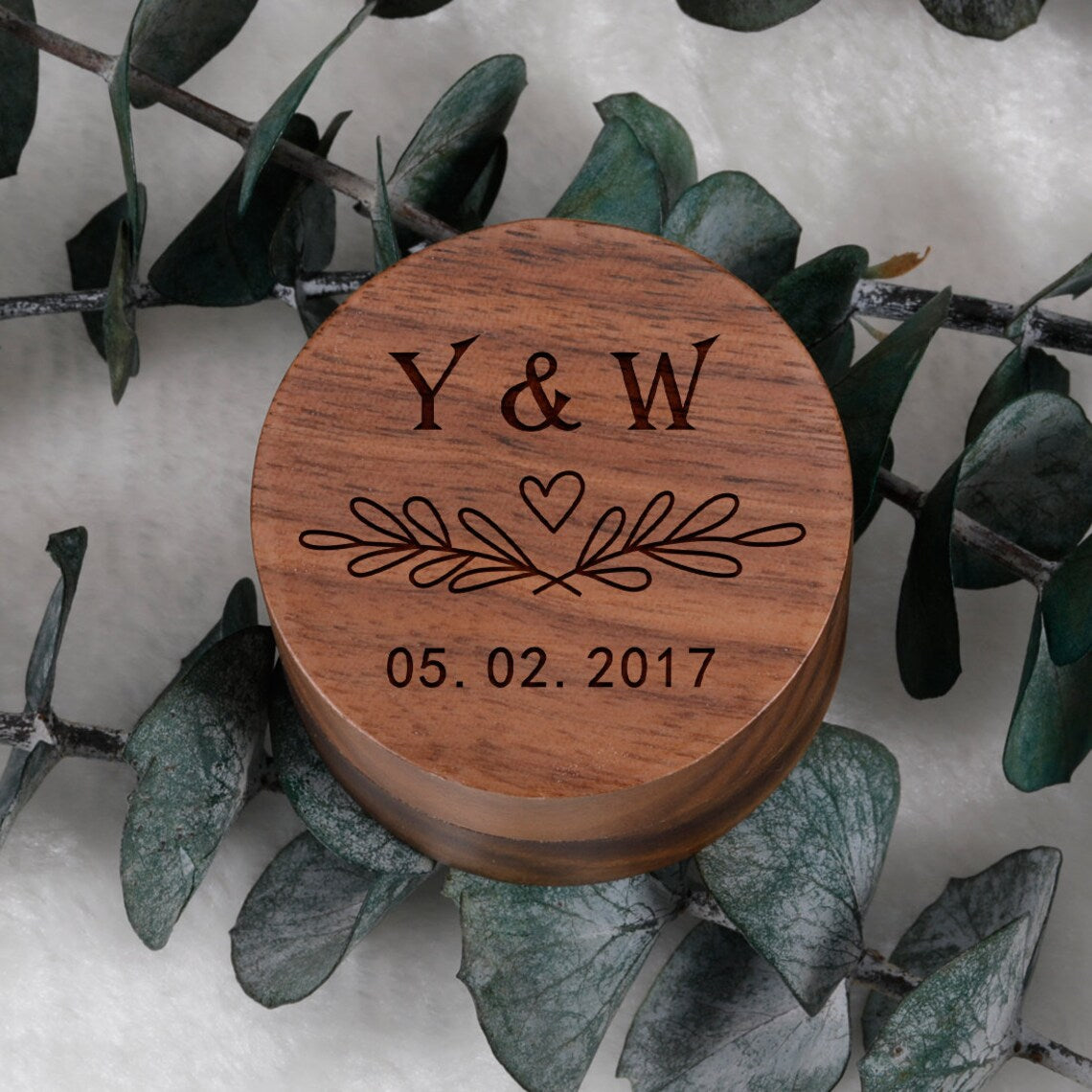 Personalisierte Runde Ring Box aus Holz