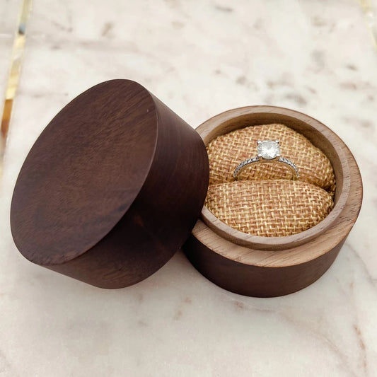 Personalisierte Runde Ring Box aus Holz
