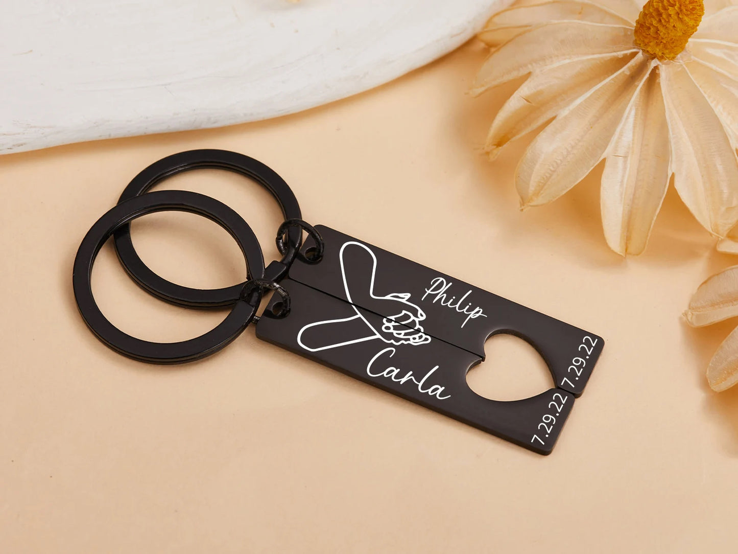 Schlüsselanhänger Set mit Herz für Paare mit Gravur