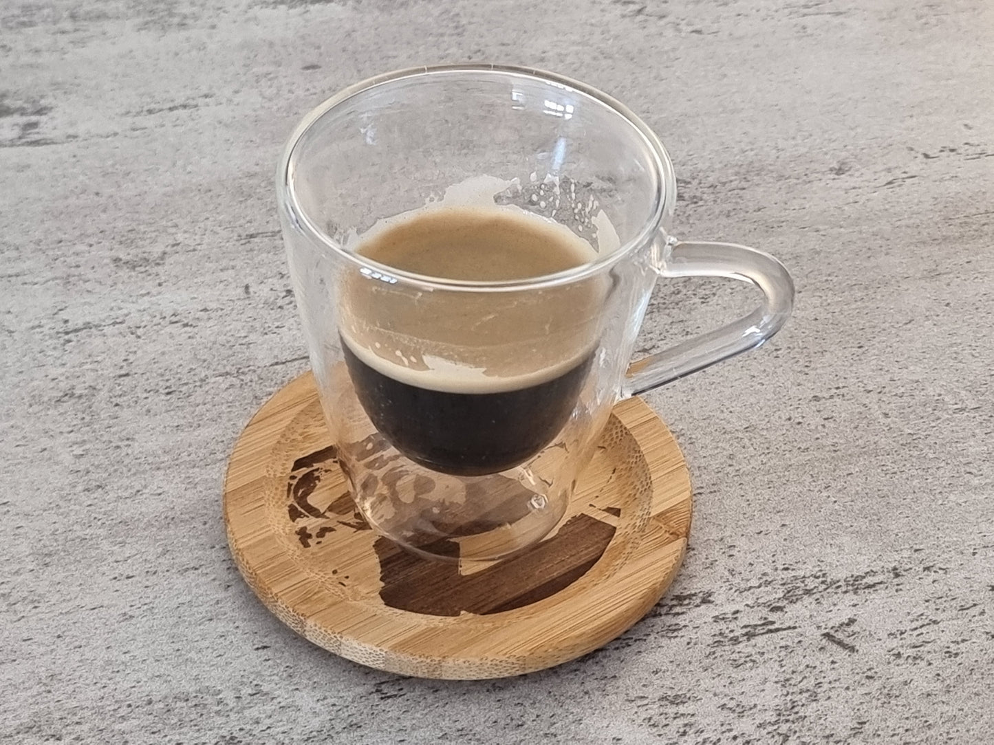 Personalisierter Untersetzer aus Bambus Holz